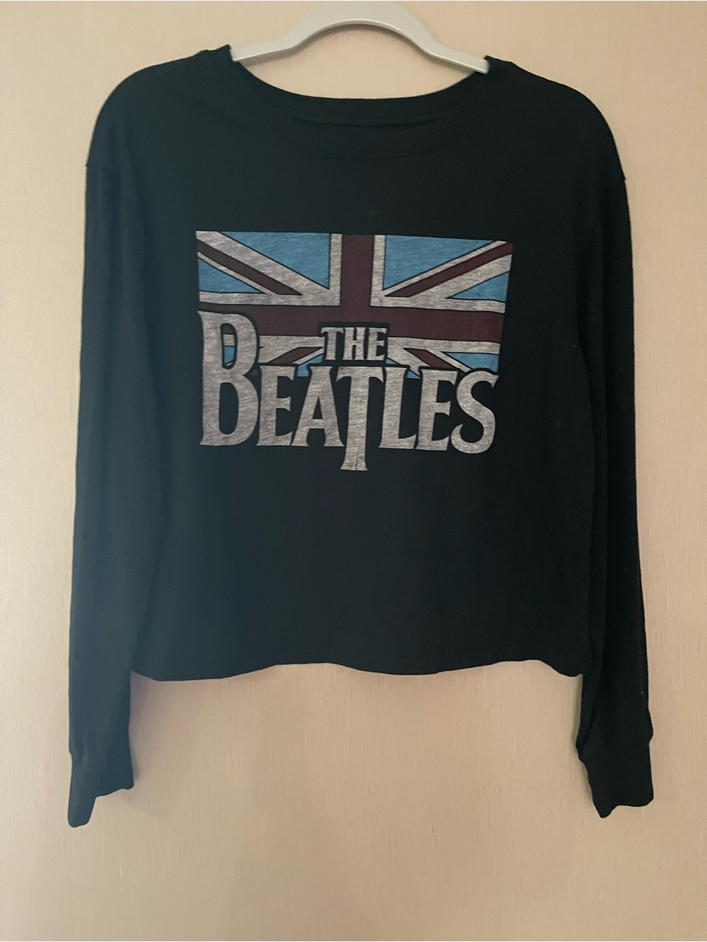 The Beatles xl Black Graphic t shirt crop Band Logo Pullover distressed